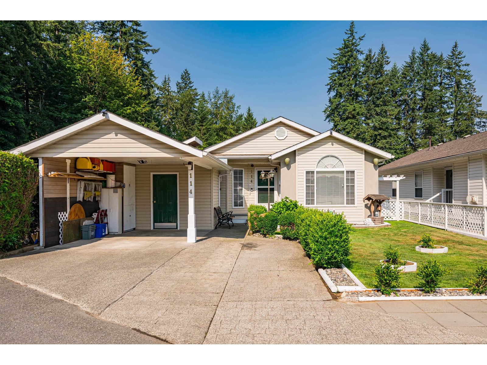 9080 198 Street Unit 114, Langley, BC V1M 3A8