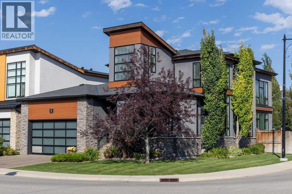 6 W Point Mews SW, Calgary, AB T3H 0X4