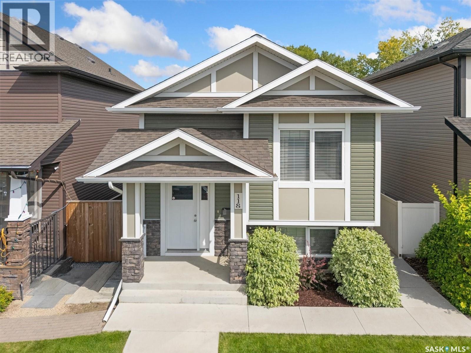 118 Childers Cres, Saskatoon, SK S7L 3G4