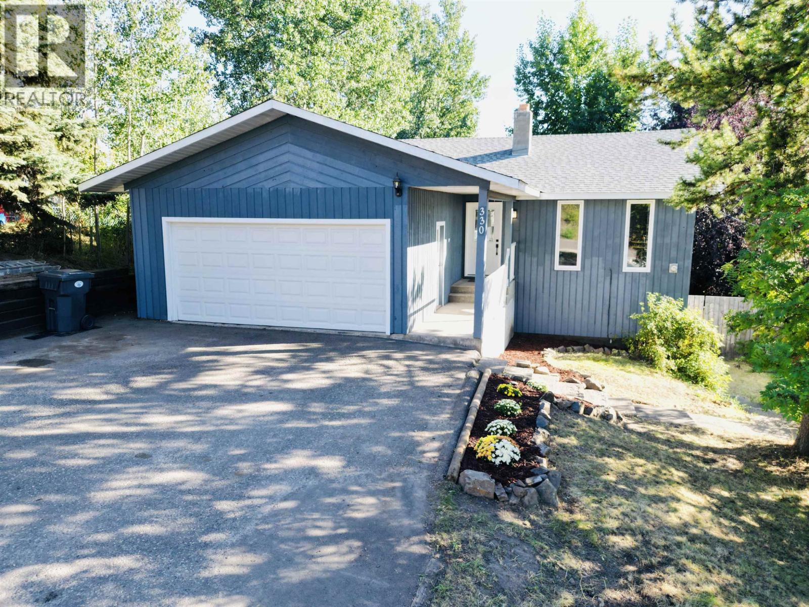 330 9 Avenue, Burns Lake, BC V0J 1E0