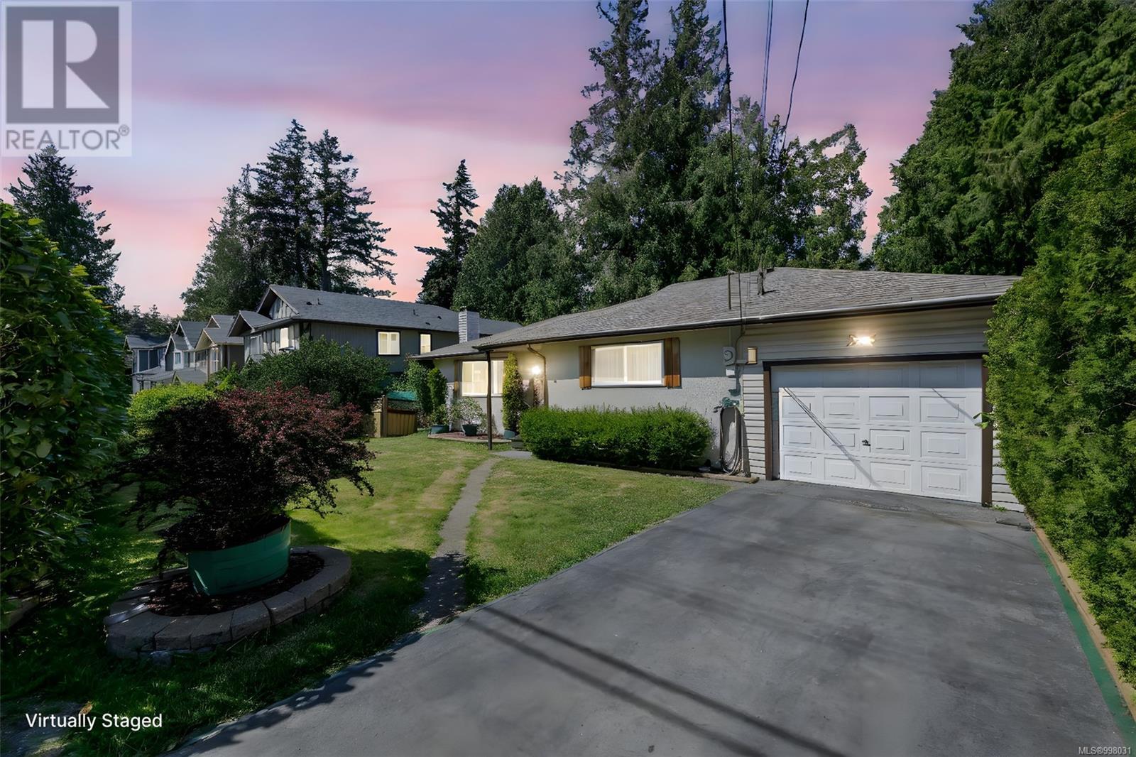 1028 Jenkins Ave, Langford, BC V9B 2N7