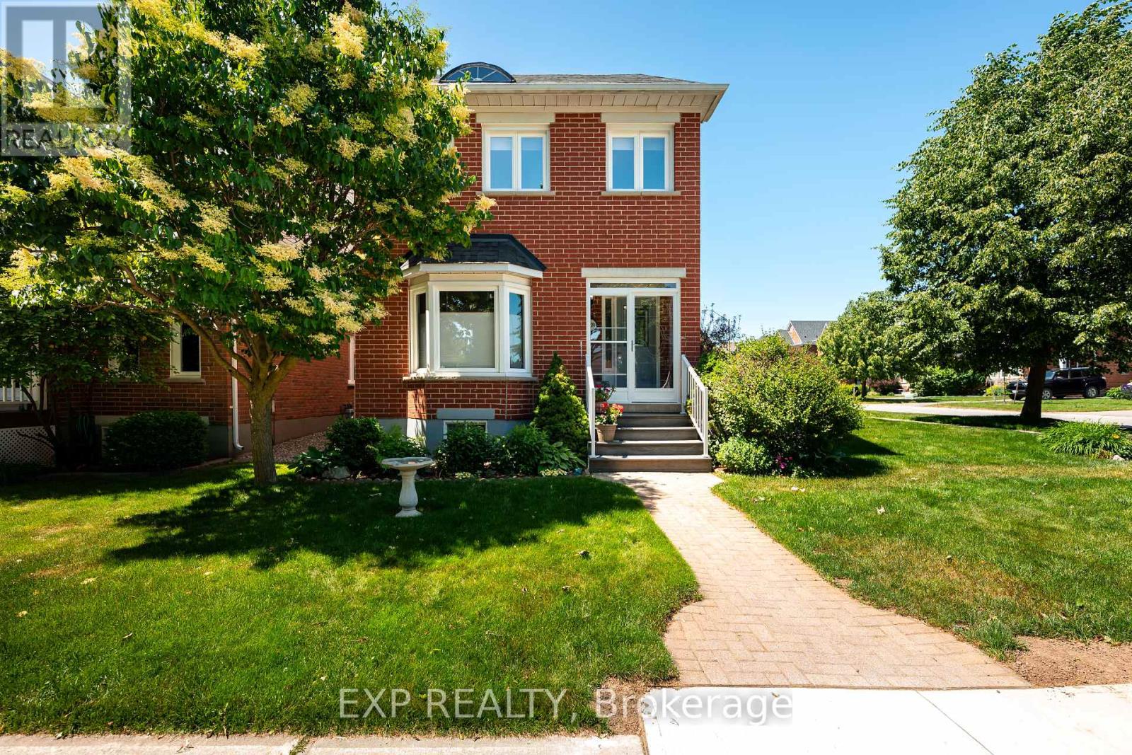 339 Cottonwood St, Orangeville, ON L9W 4X7