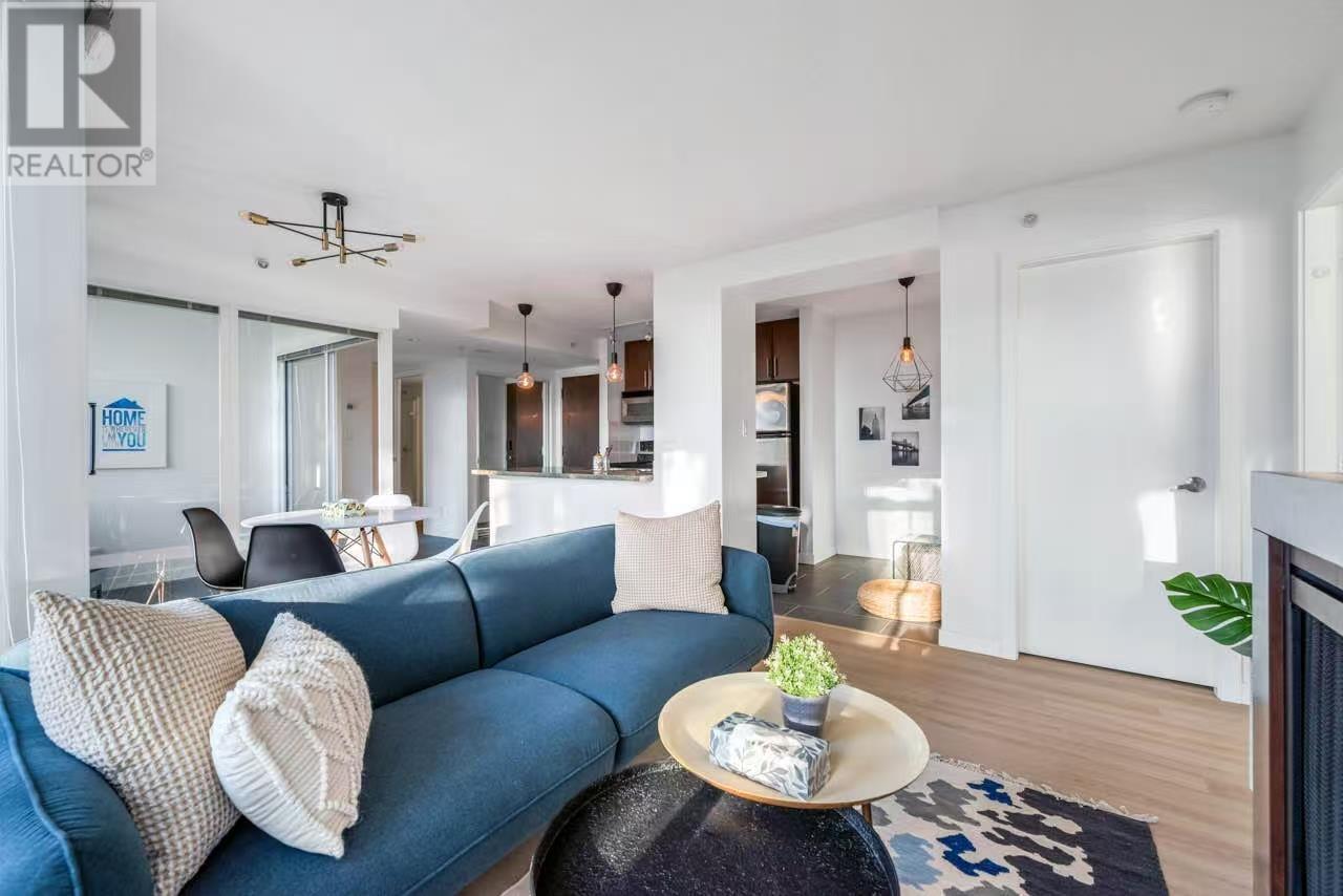 618 Abbott Street Unit 518, Vancouver, BC V6B 0C1