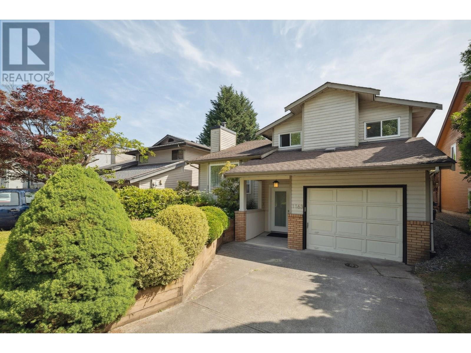 1163 Falcon Dr, Coquitlam, BC V3E 2C2