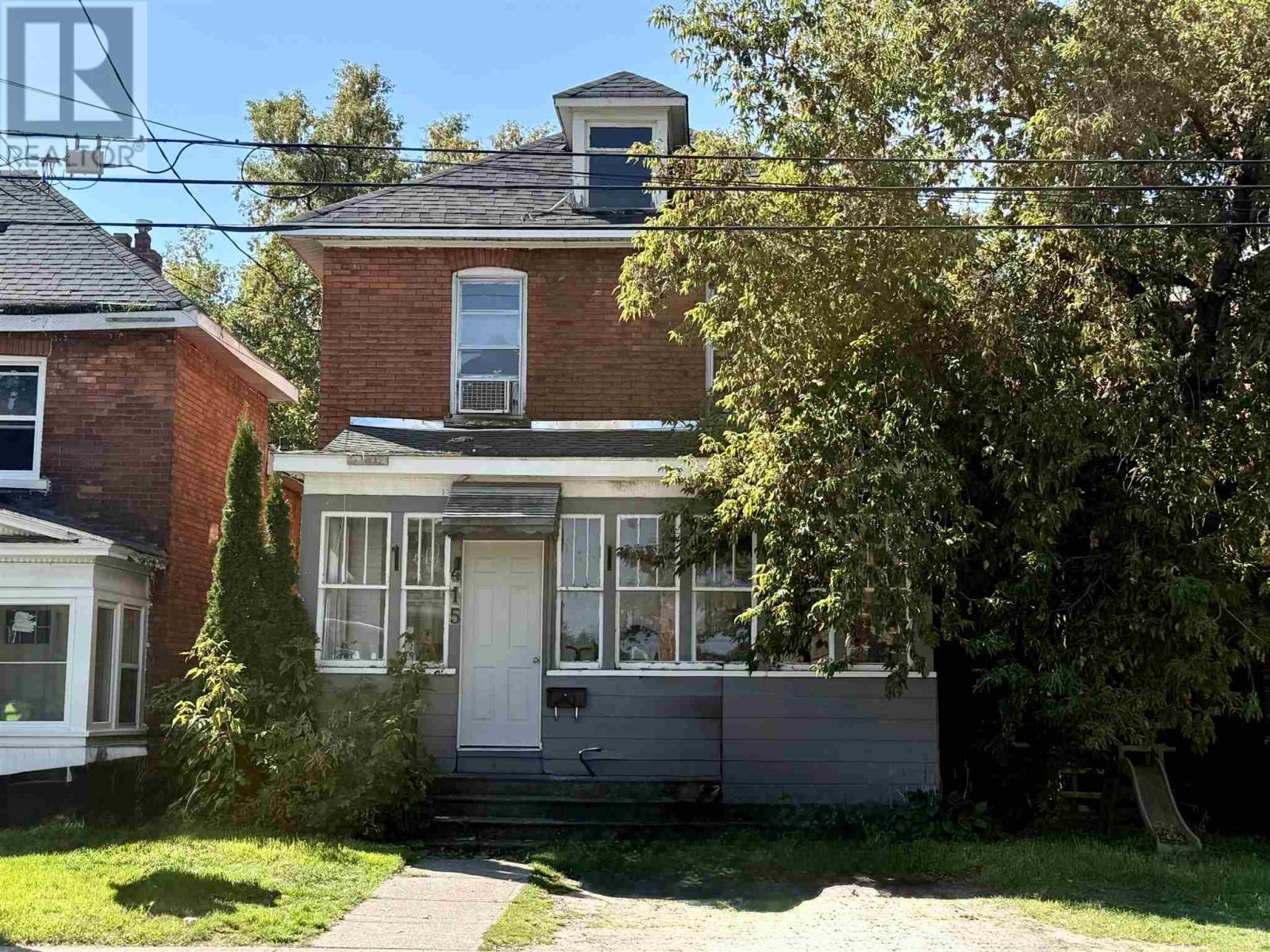 415 Wellington St E, Sault Ste. Marie, ON P6A 2M1