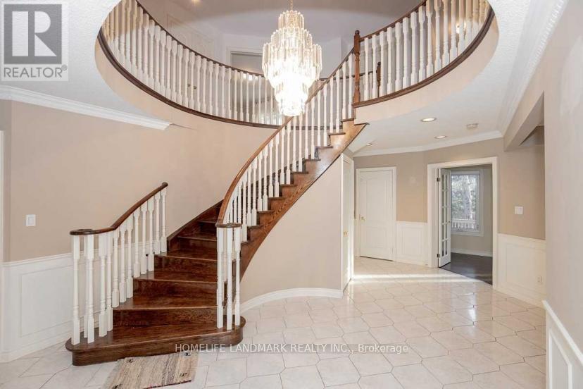 46 Green Ash Cres, Richmond Hill, ON L4B 4W4