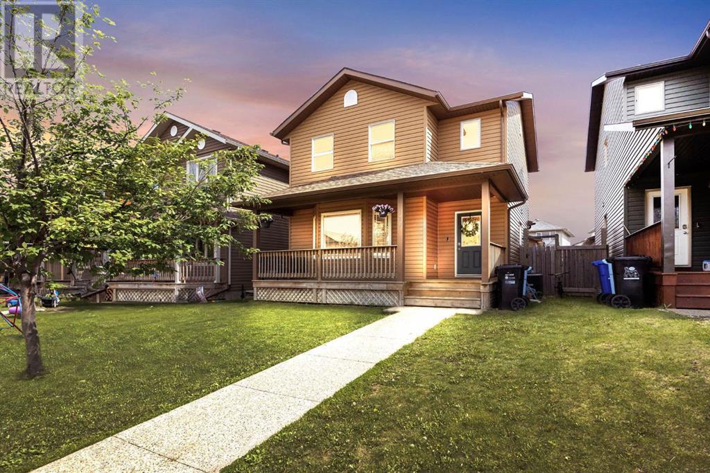 129 Honeysuckle Way, Fort Mcmurray, AB T9K 0M8