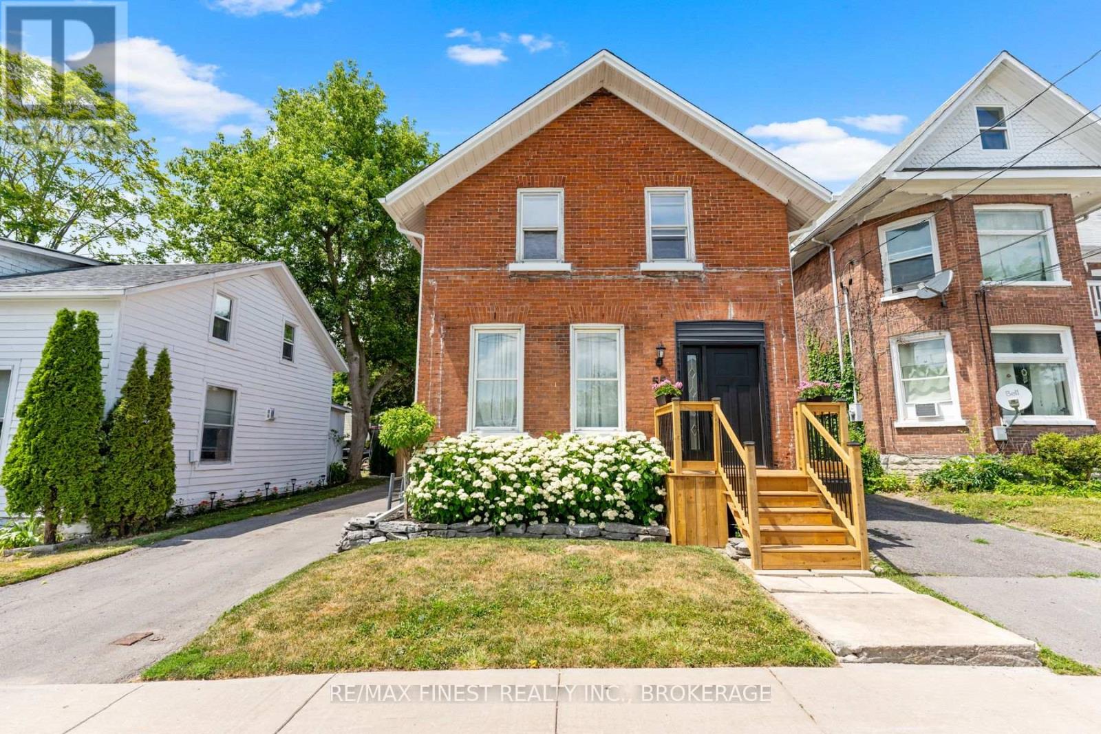 55 Bridge St W, Greater Napanee Greater Napanee, ON K7R 2C4