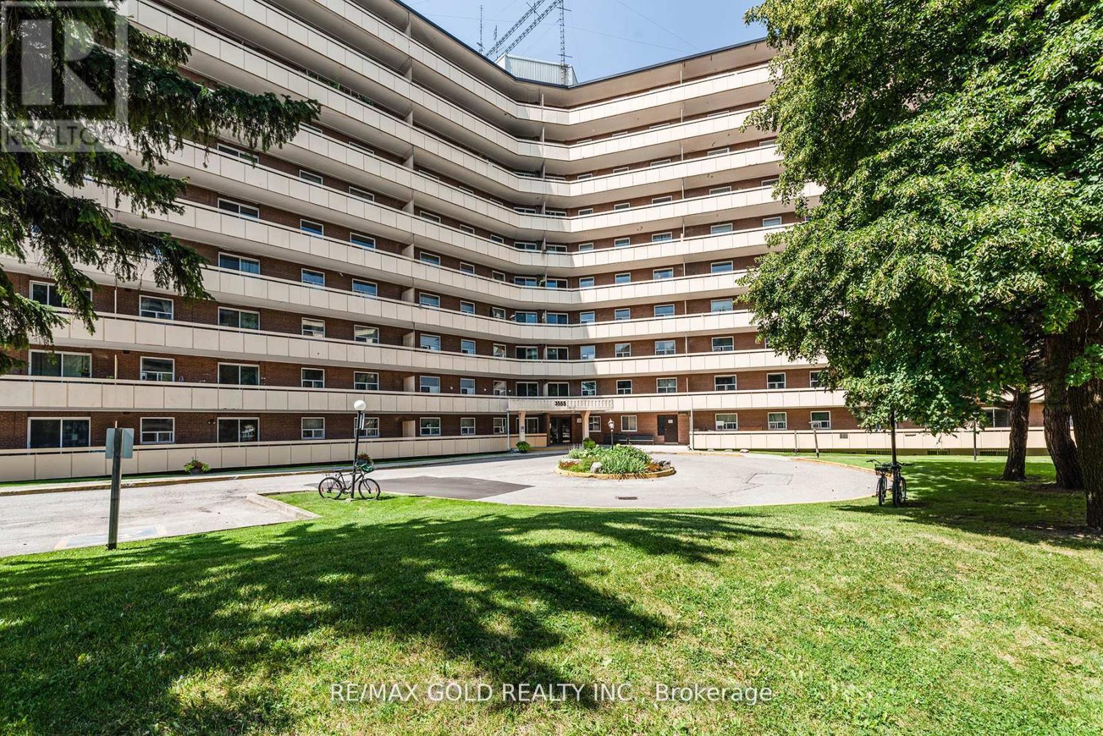 605 3555 Derry Rd E, Mississauga, ON L4T 1B2
