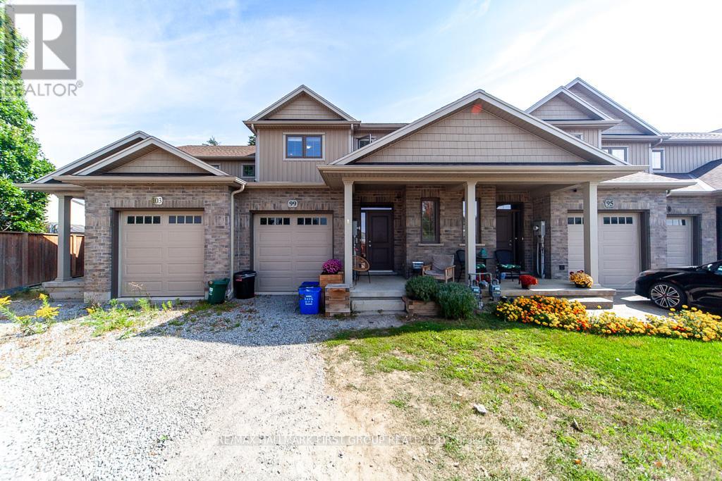 99 Manhattan Ct, St. Catharines, ON L2R 0B8
