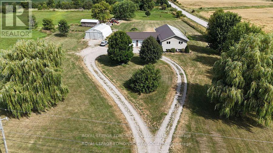 1388 Bromley Line, Whitewater Region, ON K0J 2L0