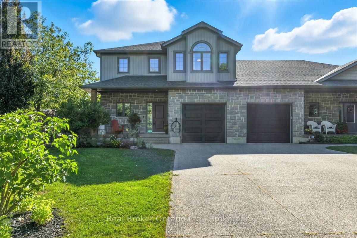 3971 Milton St, Perth East, ON N0B 2P0