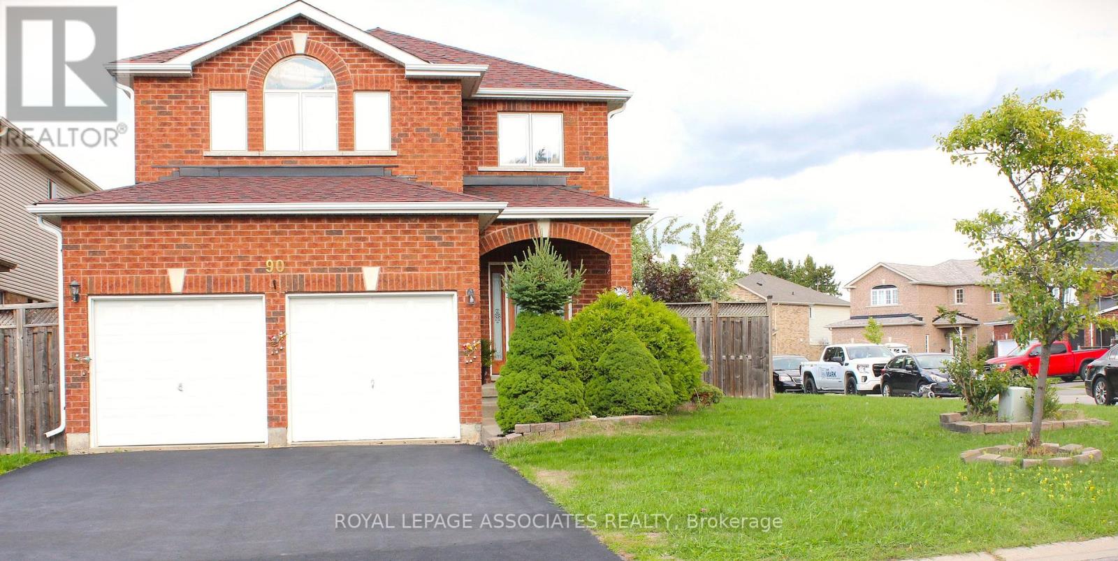 90 Sweetnam Dr, Kawartha Lakes, ON K9V 4R2