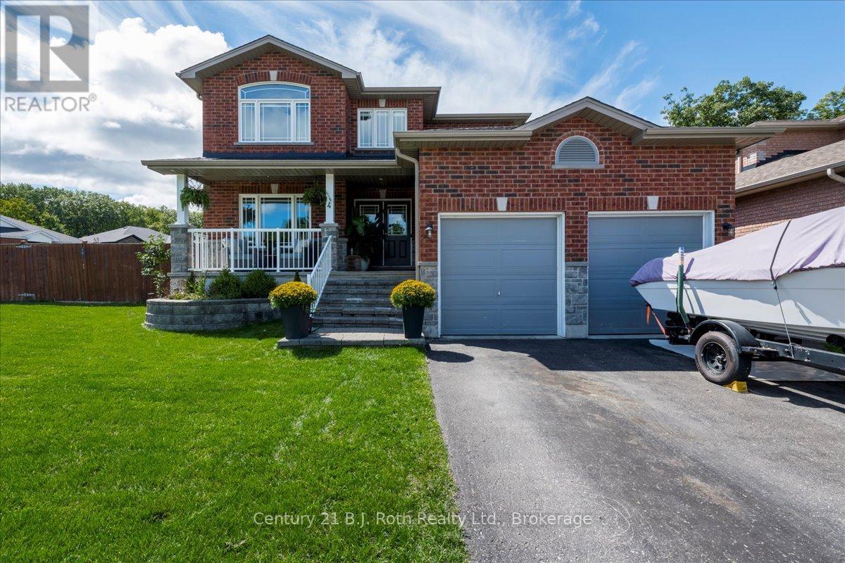 4 Sheppard Dr, Tay, ON L0K 2A0