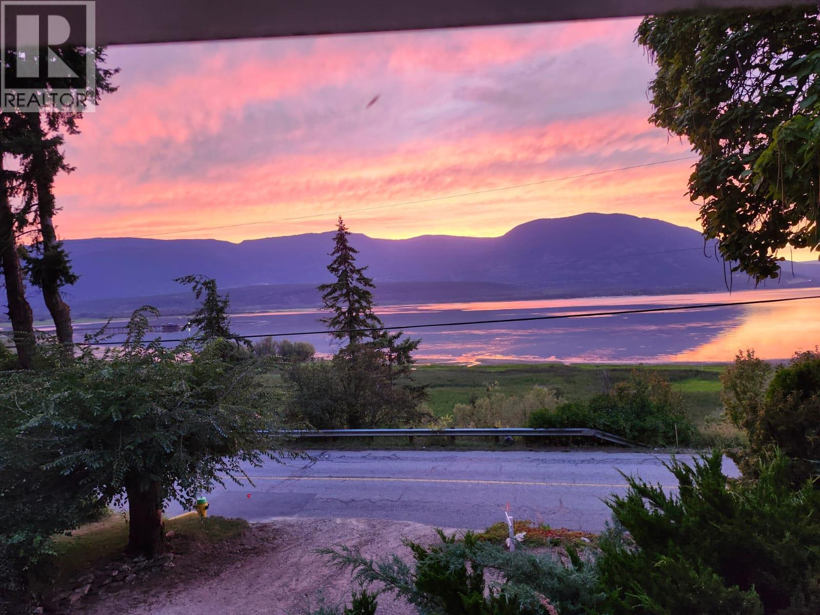 1430 Lakeshore Rd NE, Salmon Arm, BC V1E 2V7