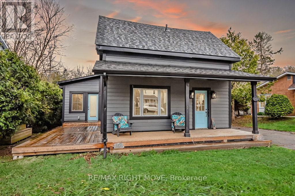 198 Woodchester Ave, Bracebridge, ON P1L 1H8