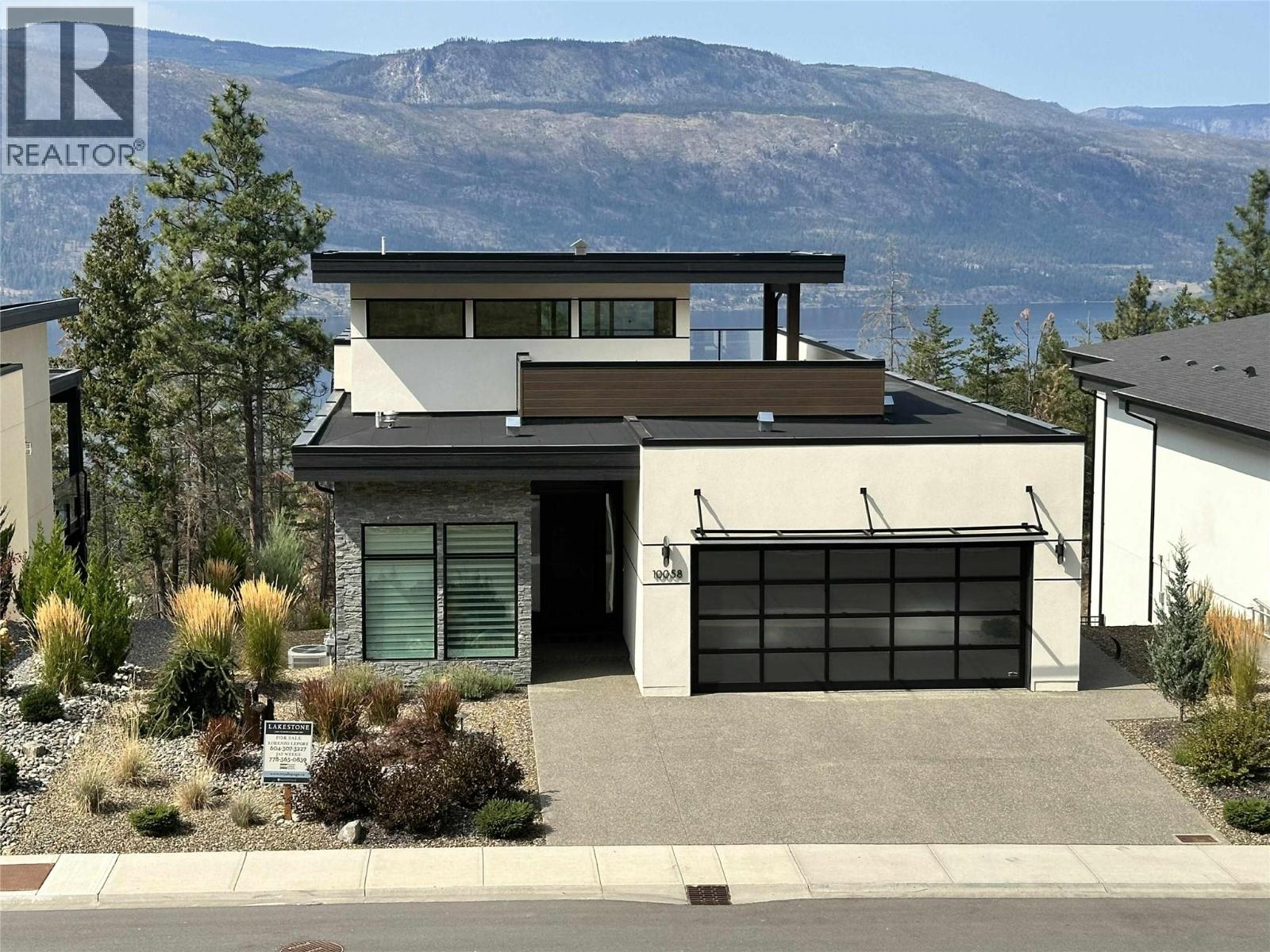 10058 Beacon Hill Dr, Lake Country, BC V4V 0A9