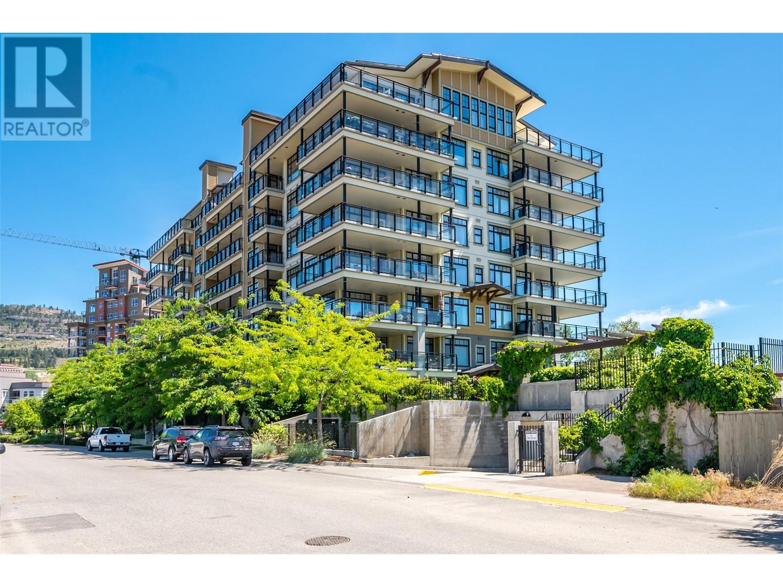 3301 Skaha Lake Road Unit 406, Penticton, BC V2A 6G6