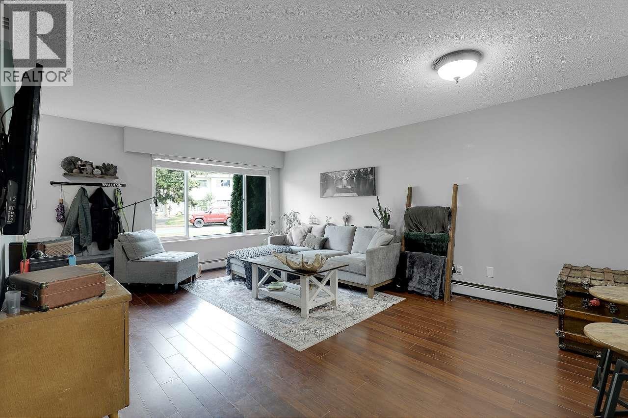 21536 Mayo Pl, Maple Ridge, BC V2X 2K9