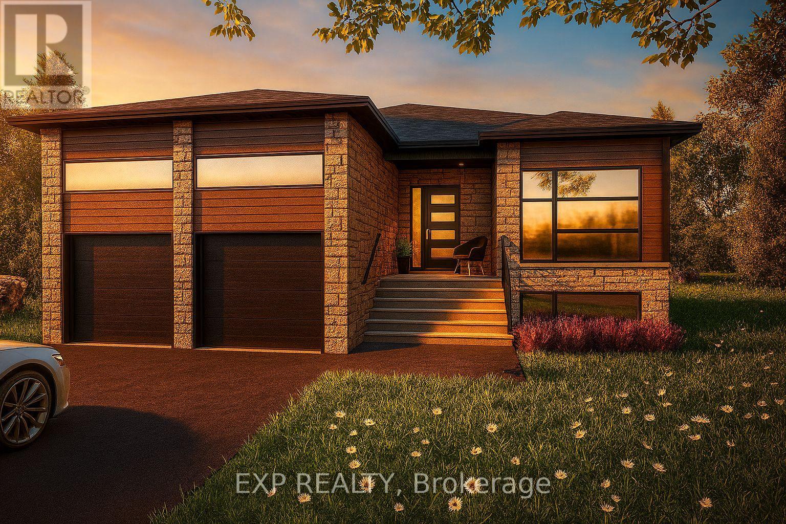 76 Chateauguay St, Russell, ON K0A 1W0