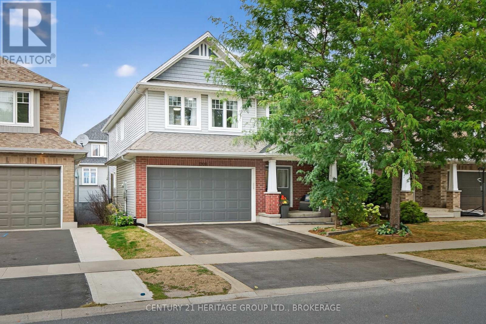 1208 Iris Dr, Kingston, ON K7P 0H6