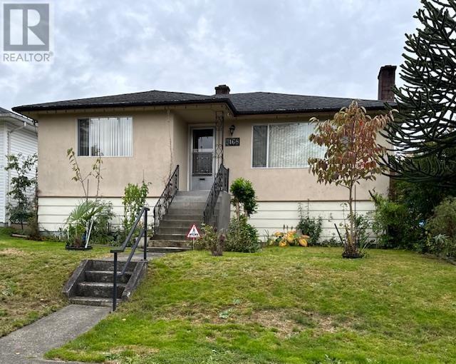 3168 E 16th Ave, Vancouver, BC V5M 2M6