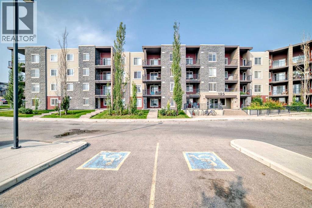 195 Kincora Glen Road Nw Unit 111, Calgary, AB T3R 0S3