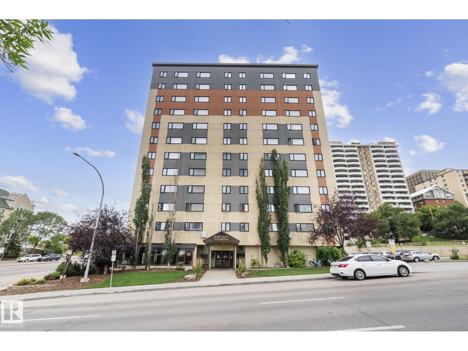 9710 105 Street Northwest #806, Edmonton, AB T5K 1A4
