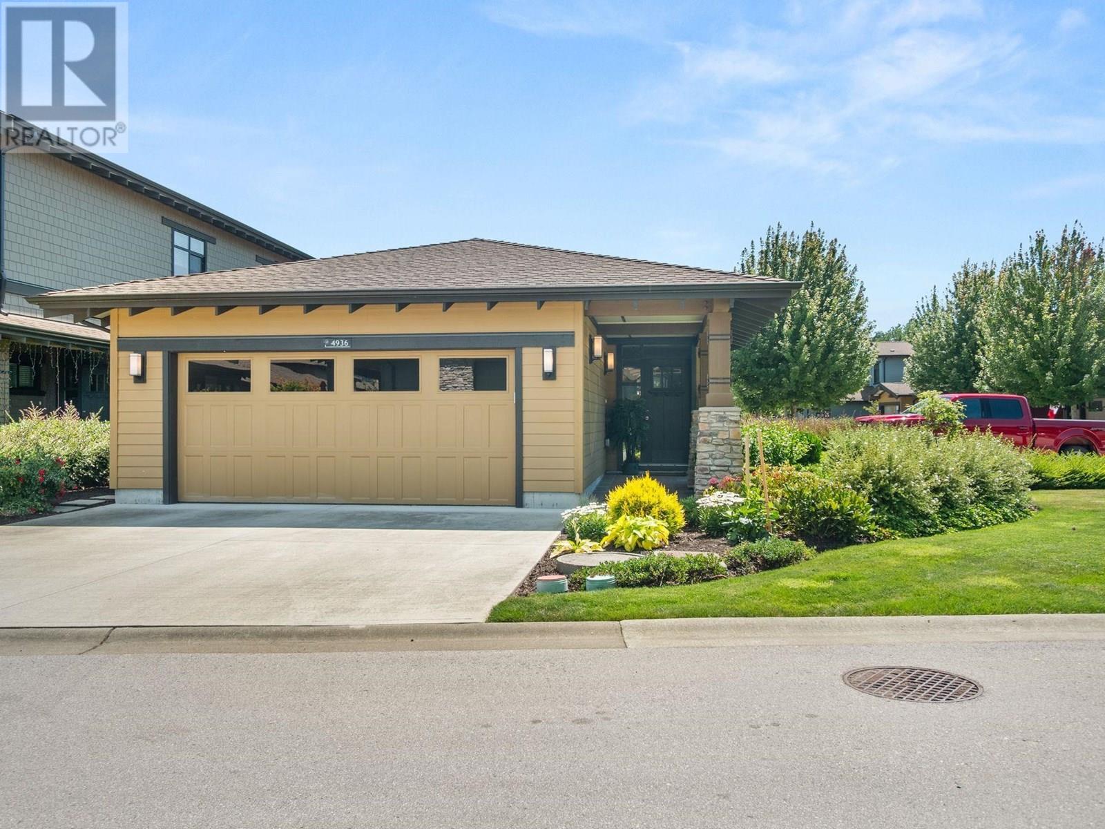 4936 Willow Springs Ave, Tsawwassen, BC V4M 0A7