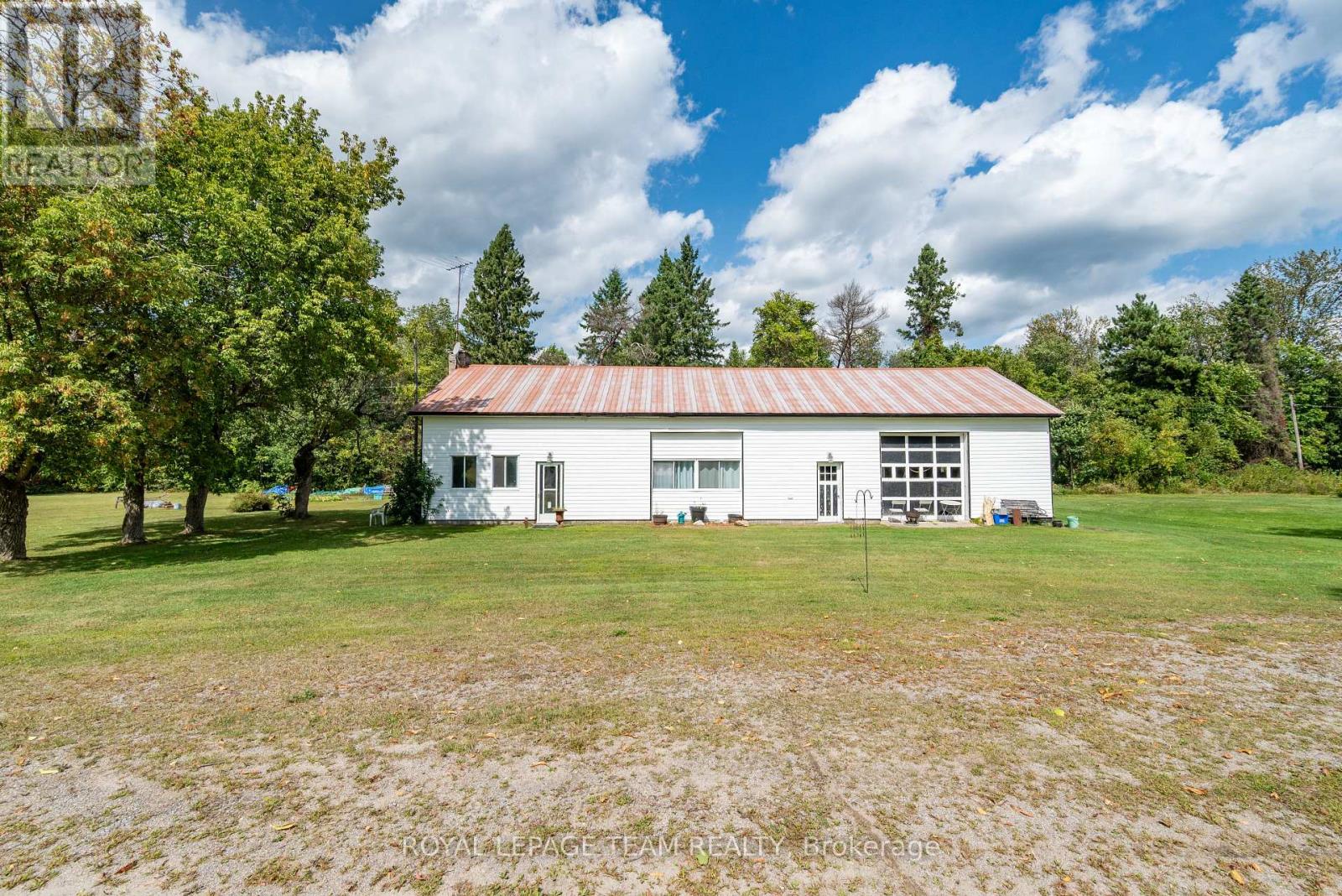 299 Mount St Patrick Rd, Greater Madawaska, ON K0J 1N0