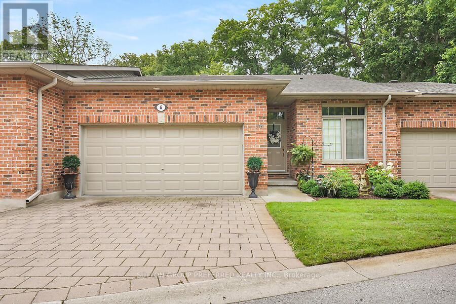 6 398 Old Riverside Dr, London, ON N6H 4T3