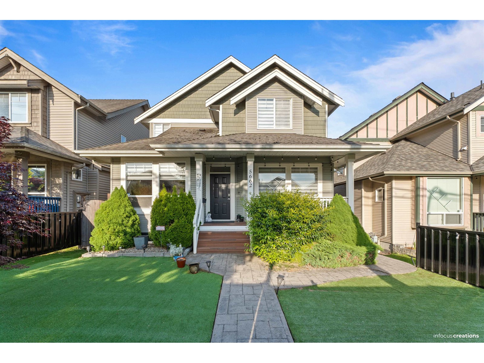 148 Street Unit 5662, Surrey, BC V3S 0X4