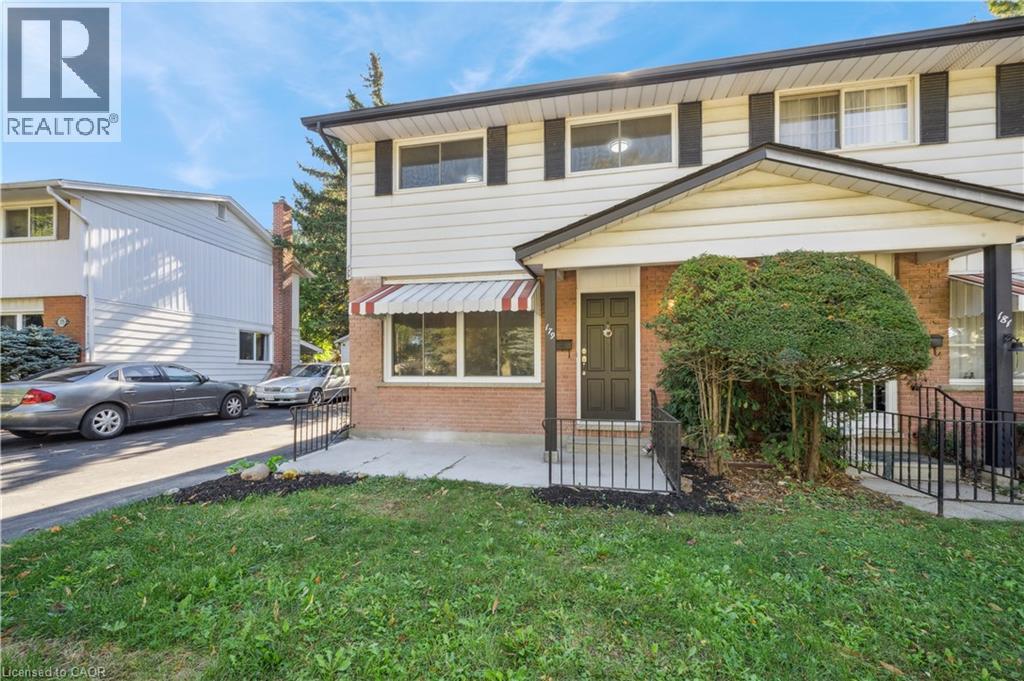 179 Traynor Ave, Kitchener, ON N2C 1W4