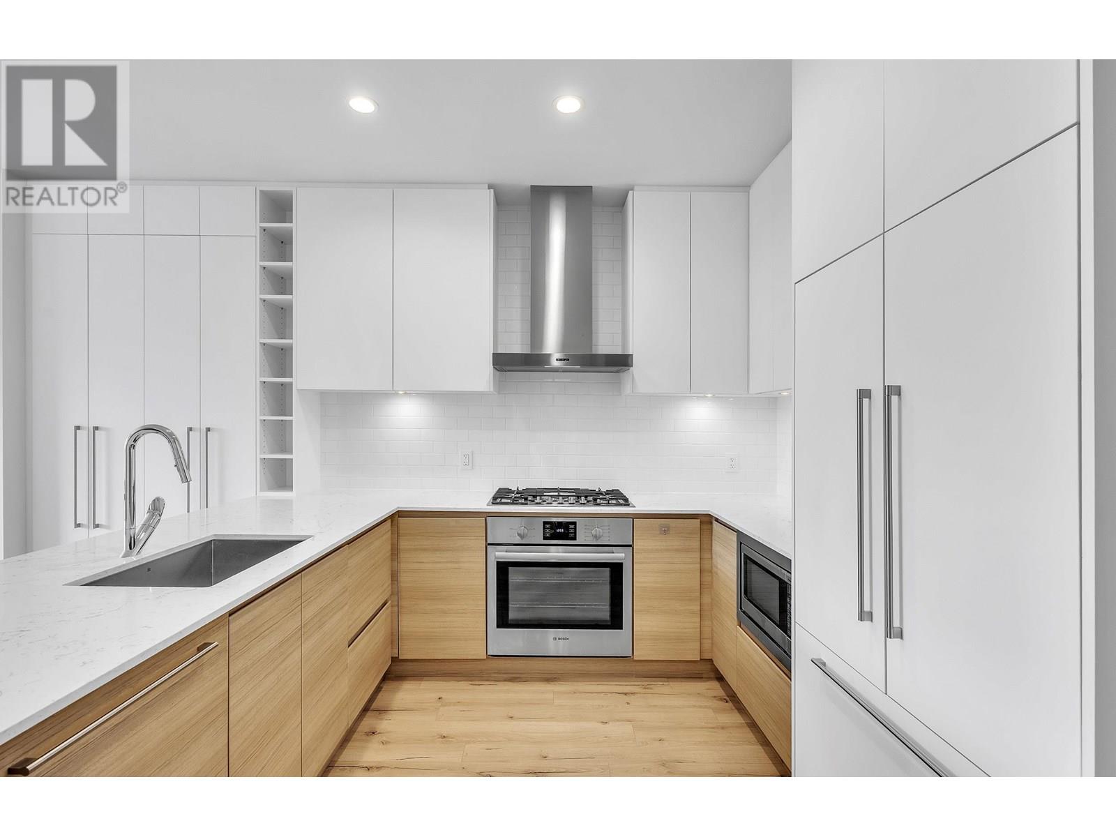 55 Klahanie Drive Unit 626, Port Moody, BC V3H 0M9