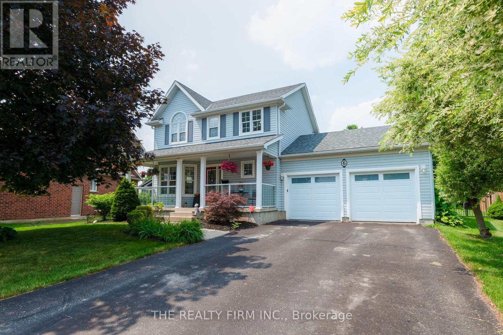 6 Oakdale Pl, Ingersoll, ON N5C 4E4