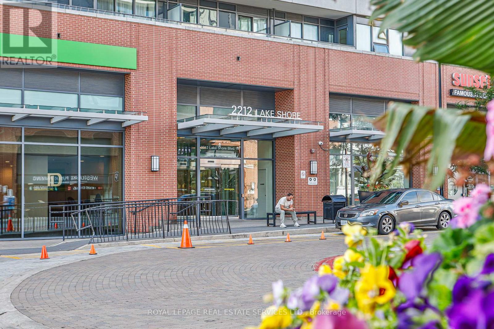 2310 2212 Lake Shore Blvd W, Toronto, ON M8V 0C2