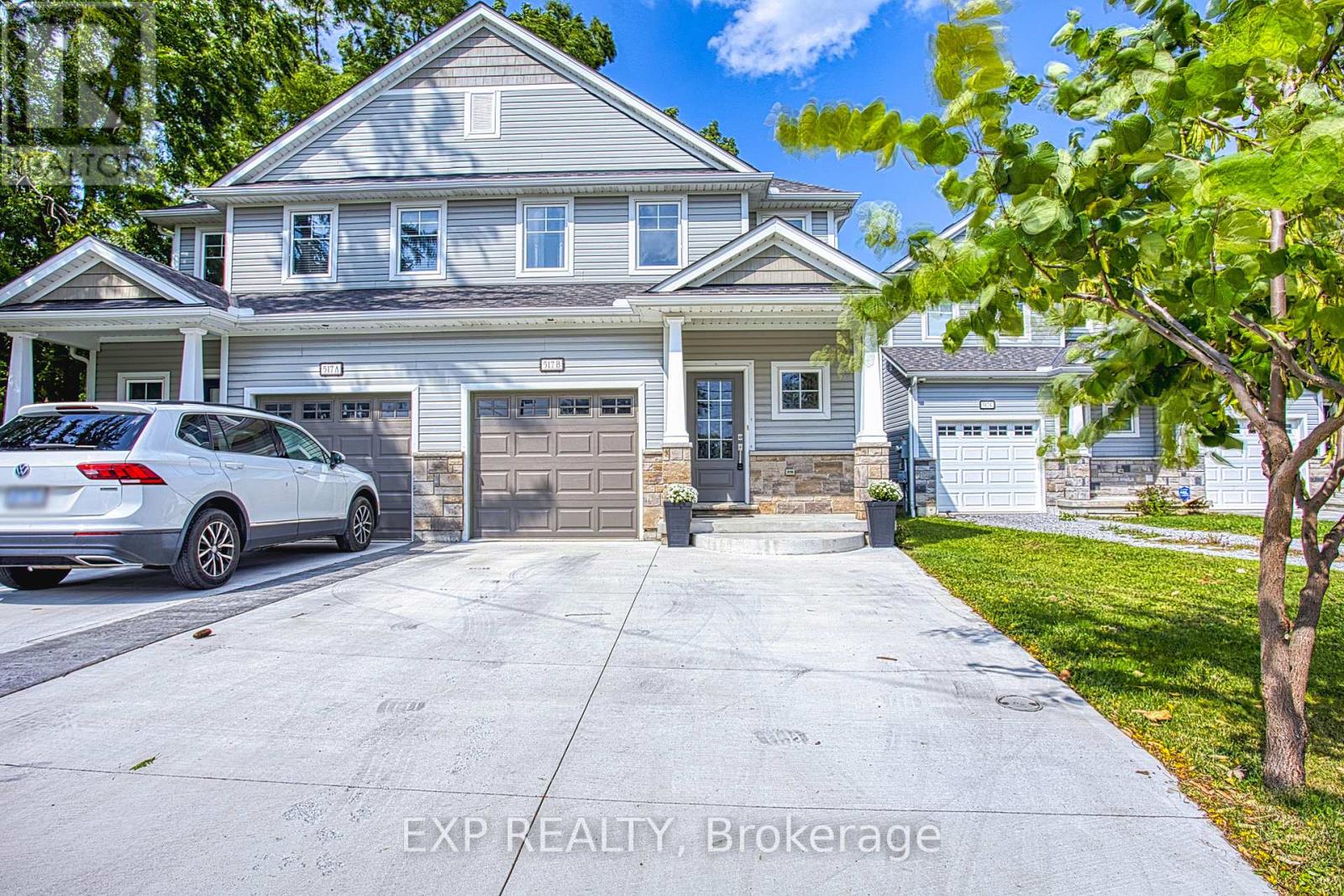517 Scott St #b, St. Catharines, ON L2M 3X3