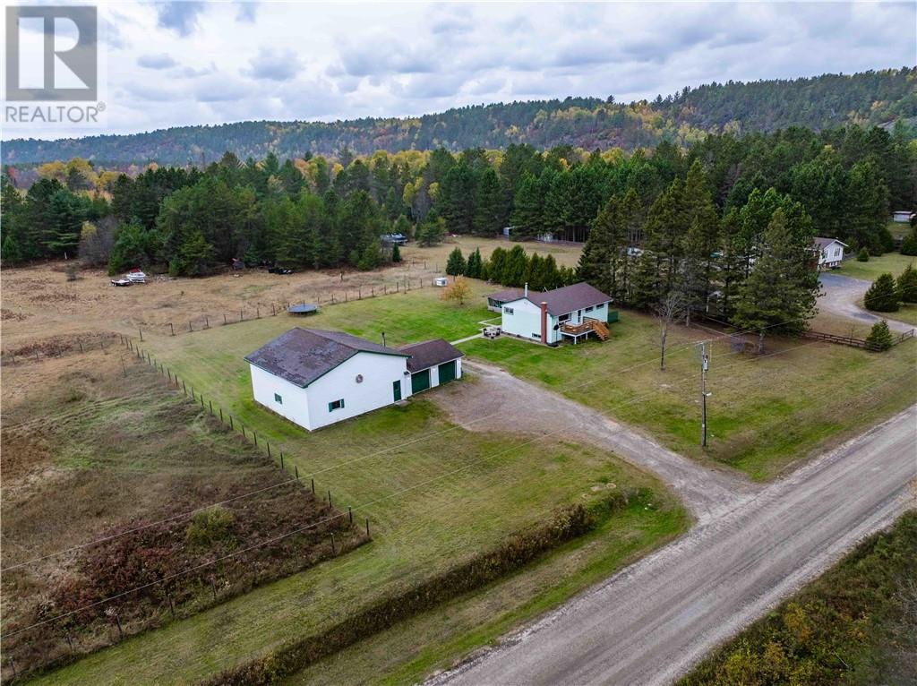 460 Burns Crossover Rd, Webbwood, ON P0P 2G0