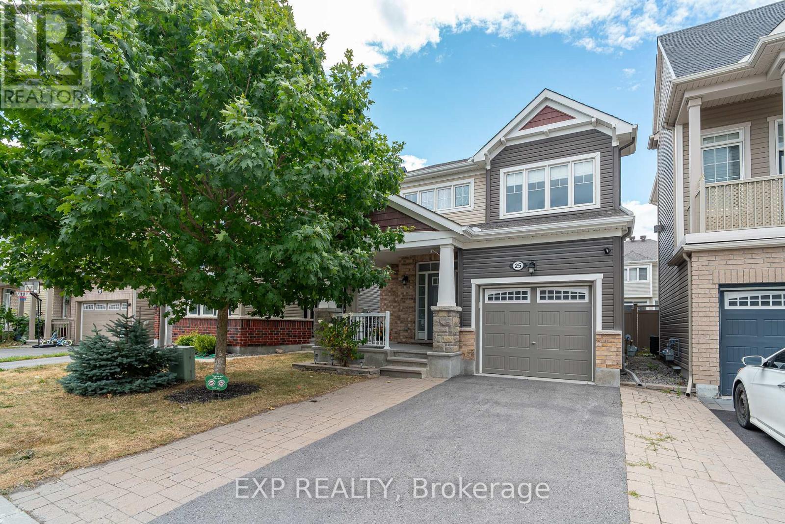 25 Solaris Dr, Ottawa, ON K2M 0L6