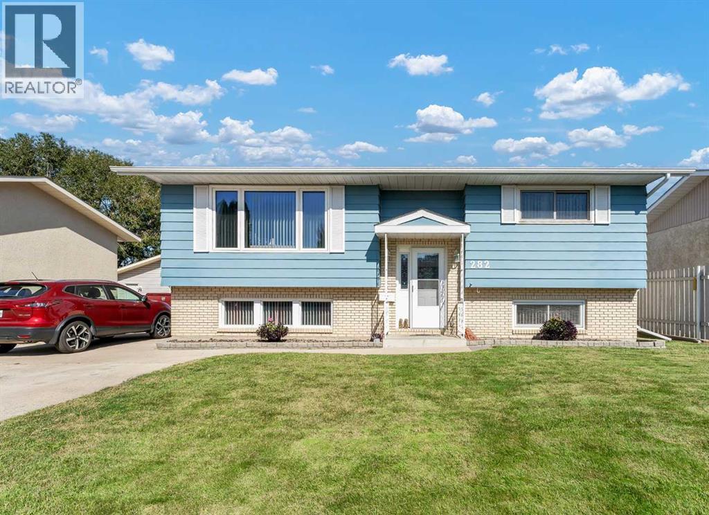 282 Shepherd Cres SE, Medicine Hat, AB T1B 2K5