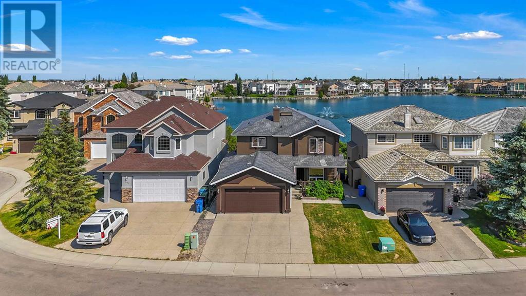 155 Coral Shores Lndg NE, Calgary, AB T3J 3J7