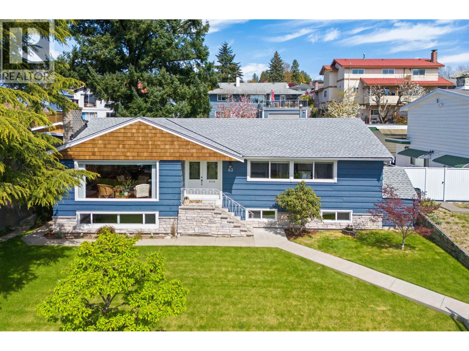 83 Mott Cres, New Westminster, BC V3L 4L8