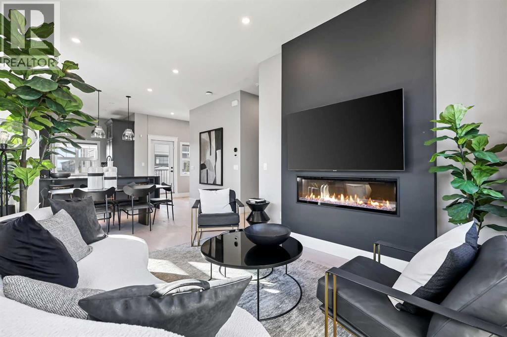 595 Mahogany Road Se Unit 113, Calgary, AB T3M 3Y3