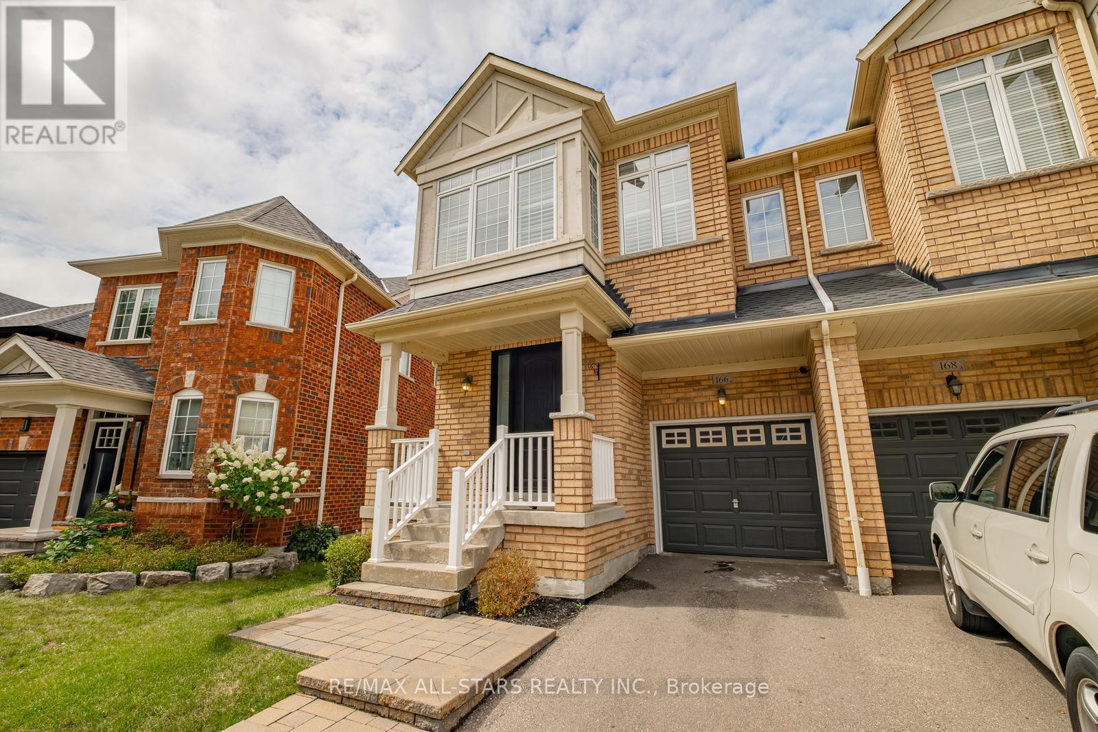 166 James Ratcliff Ave, Whitchurch-Stouffville, ON L4A 0L6