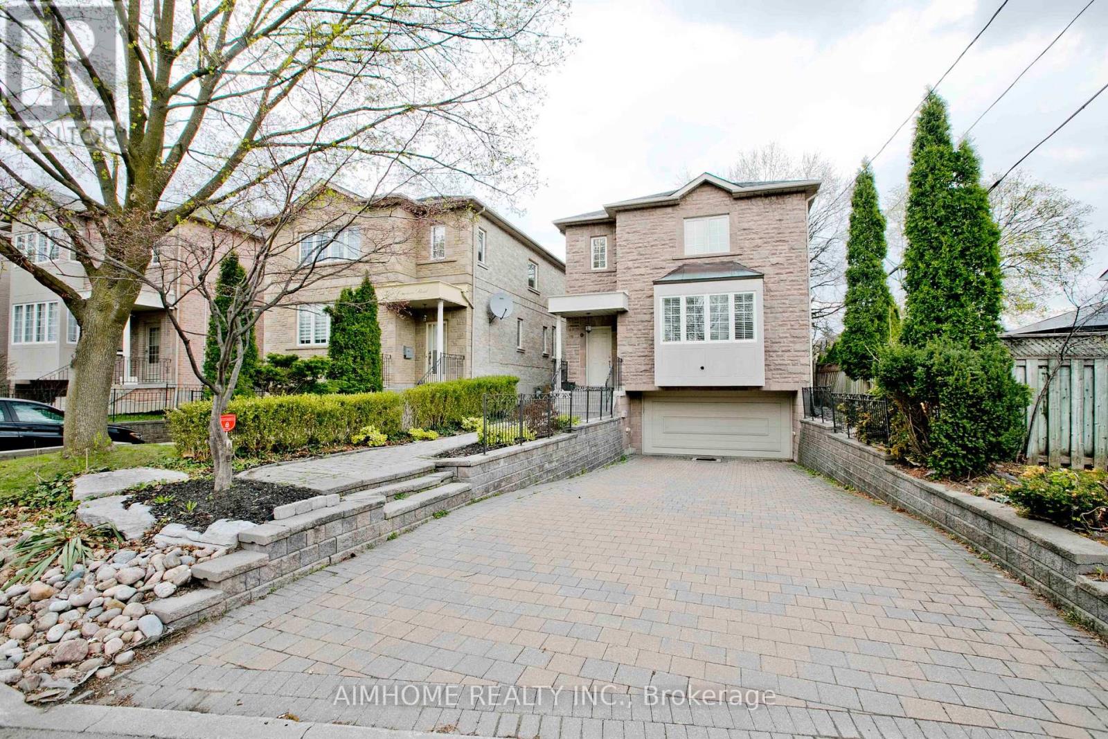 401 Longmore St, Toronto, ON M2N 4G5