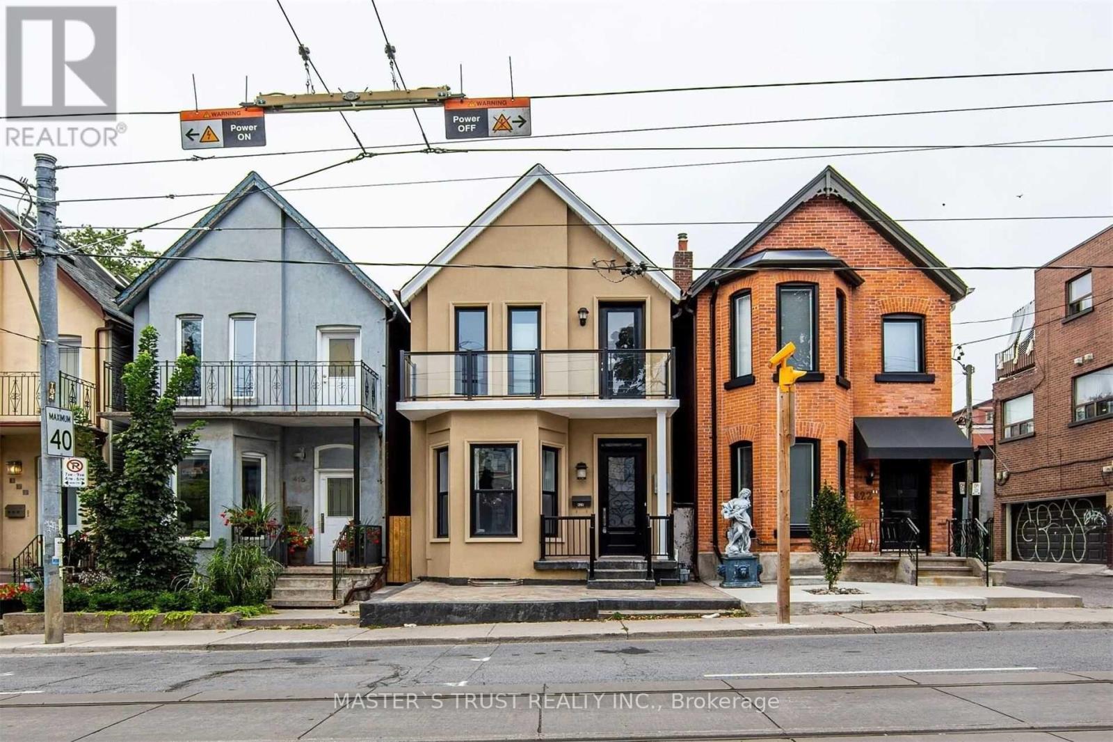 420 Ossington Ave, Toronto, ON M6J 3A7