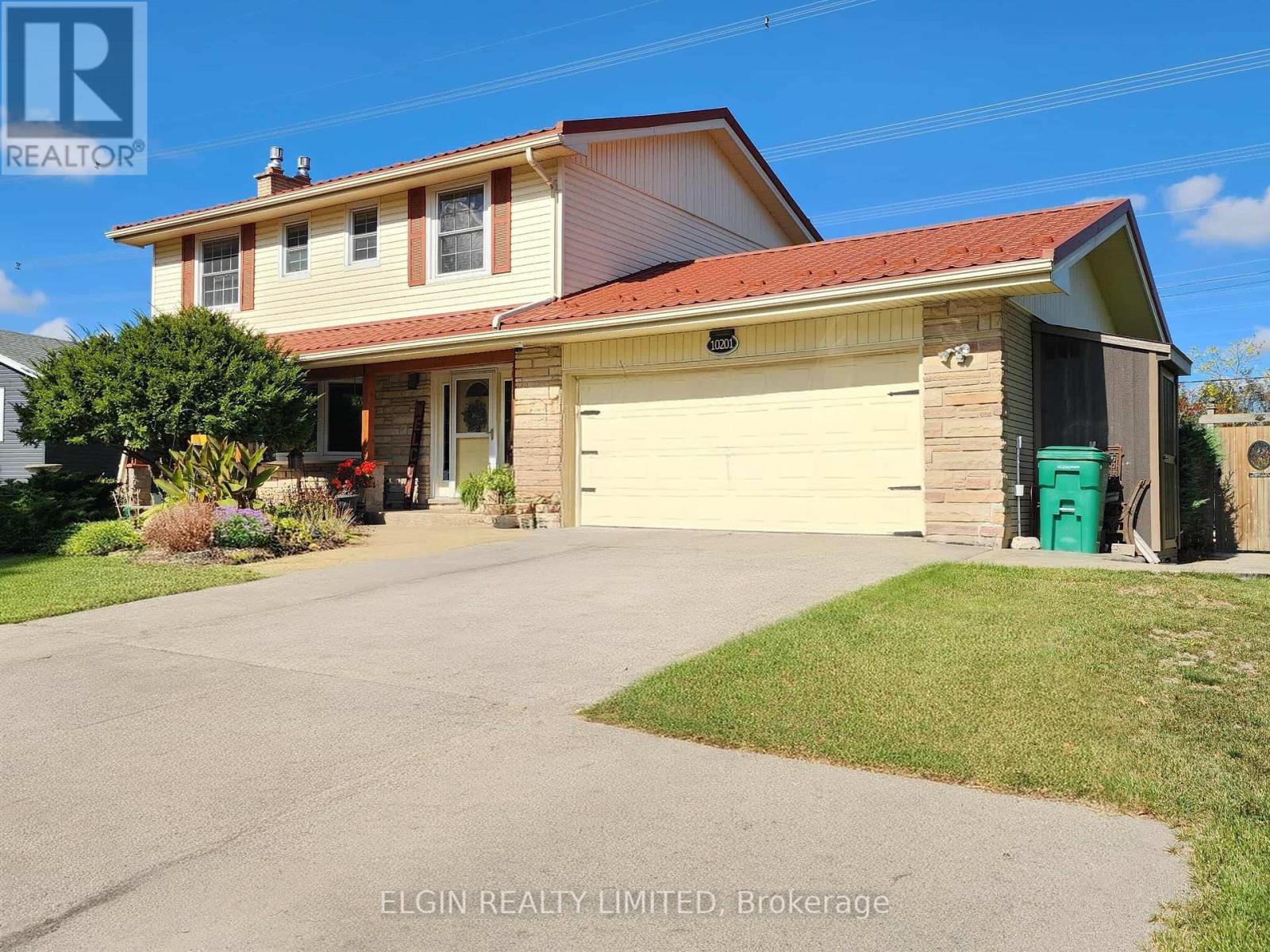 10201 Lynhurst Park Dr, Southwold, ON N5P 2E5