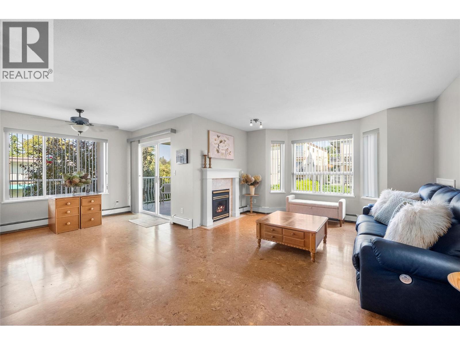 250 5 Street Se Unit 115, Salmon Arm, BC V1E 1J8
