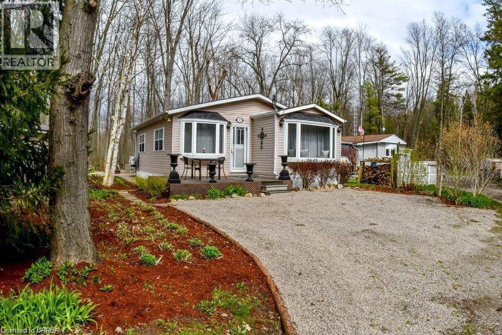107 Rodeo Rd, Flamborough, ON N0B 2J0