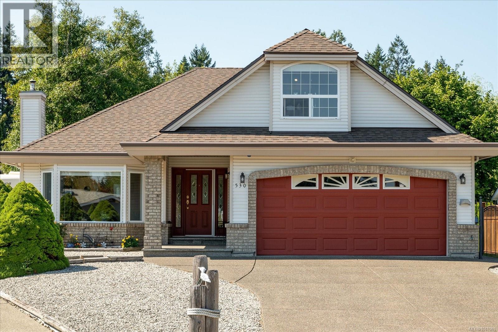 530 Dalmatian Dr, Parksville, BC V9P 1Y4